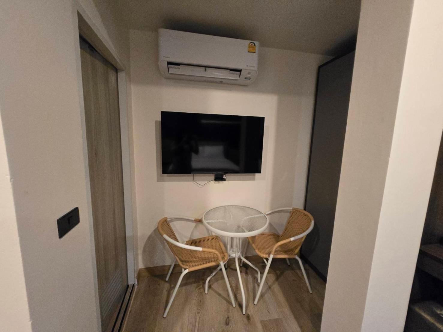 Pumpui Place Pattaya Zewnętrze zdjęcie