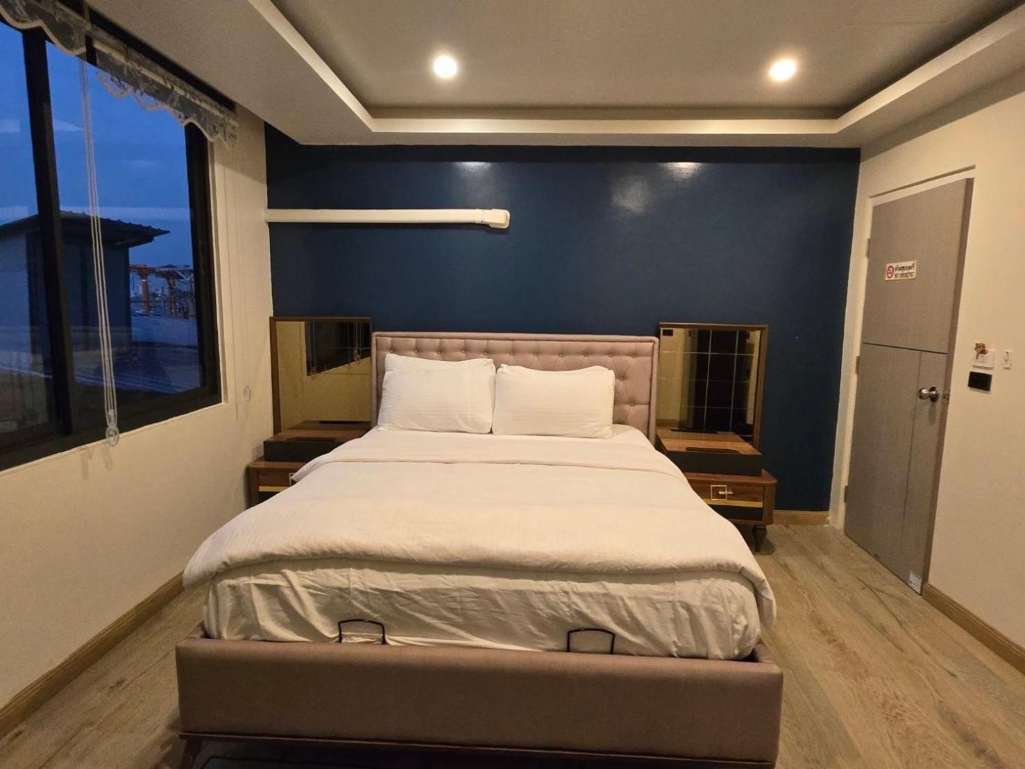 Pumpui Place Pattaya Zewnętrze zdjęcie