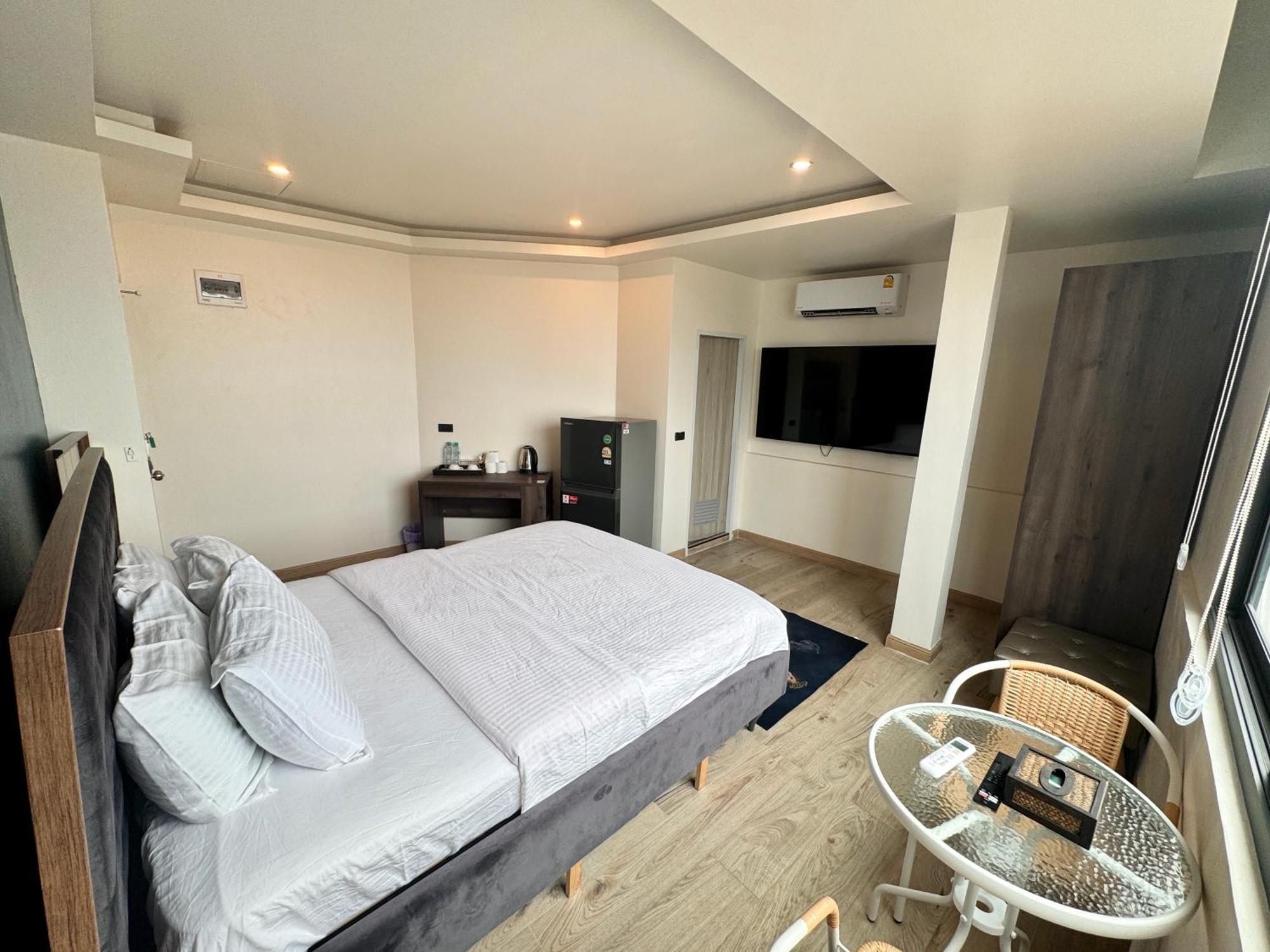 Pumpui Place Pattaya Zewnętrze zdjęcie